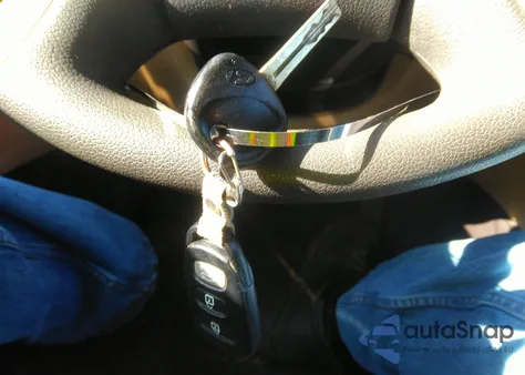 2013 Hyundai Sonata Gls z USA, uszkodzony, nr VIN 5NPEB4AC3DH547966